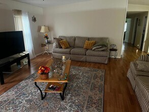 10 SE Hermosa Ln in Port St. Lucie, FL - Building Photo - Building Photo