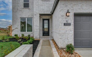 11122 Swamp Edge Ln in Cypress, TX - Building Photo - Building Photo