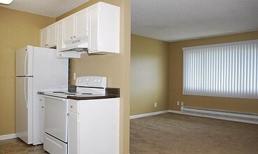 Sierra Meadows II in Auburn, WA - Building Photo - Interior Photo