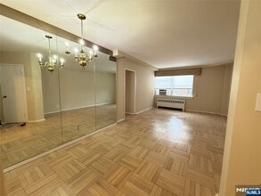 1450 Palisade Ave in Fort Lee, NJ - Building Photo - Building Photo