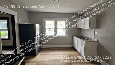 19509 Chickasaw Ave-Unit -Apt 1 in Cleveland, OH - Building Photo - Building Photo