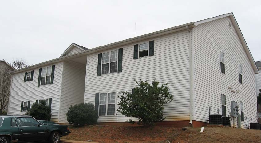 113 Charlestowne Way in Anderson, SC - Building Photo