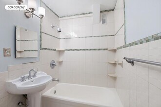 101 Lafayette Ave in Brooklyn, NY - Building Photo - Building Photo