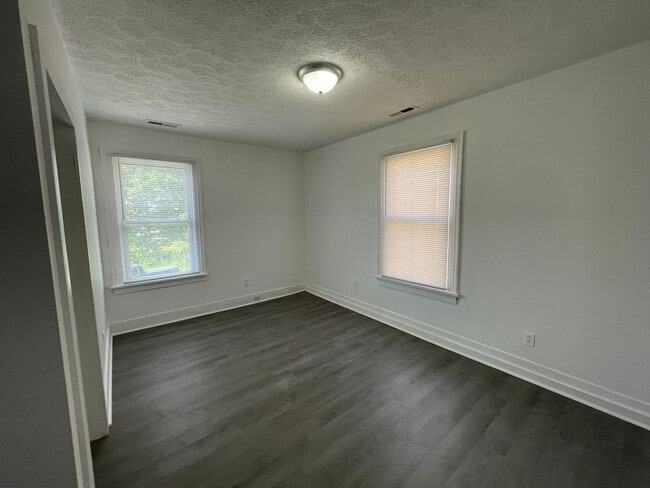 property at 804 Wise St