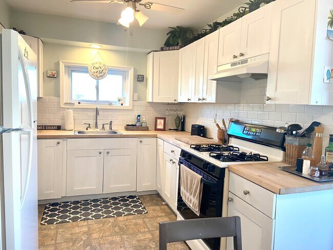 739 E Walnut St in Long Beach, NY - Building Photo - Building Photo