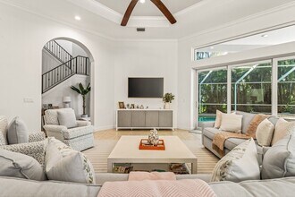 130 Mariner Beach Ln in Vero Beach, FL - Building Photo - Building Photo