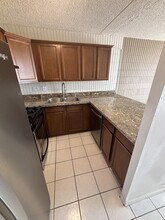 1326 Ke’eaumoku St in Honolulu, HI - Building Photo - Building Photo