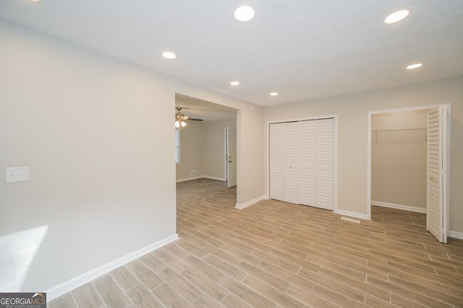 205 Wellington Dr in Mcdonough, GA - Building Photo - Building Photo