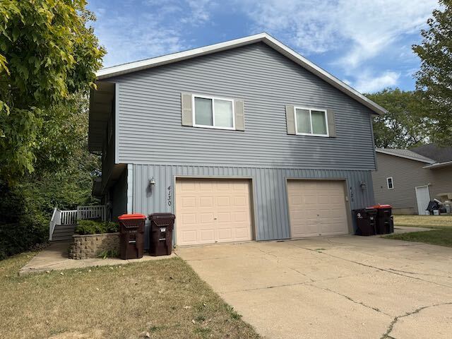 4130 N Rochelle Ln in Peoria, IL - Building Photo