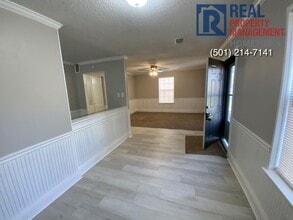 8600 Winston Dr in Little Rock, AR - Building Photo - Building Photo