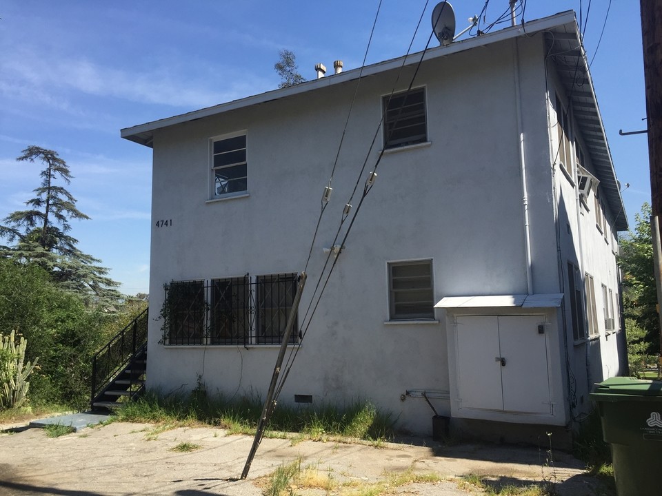 4741 Figueroa St in Los Angeles, CA - Building Photo