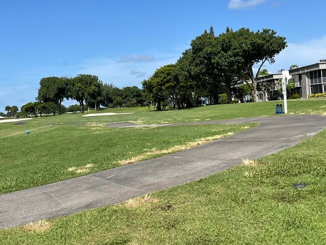 449 Piedmont J in Delray Beach, FL - Building Photo - Building Photo