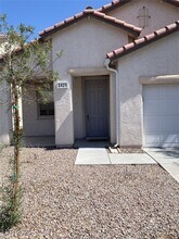 3426 Famiglia Dr in Las Vegas, NV - Building Photo - Building Photo