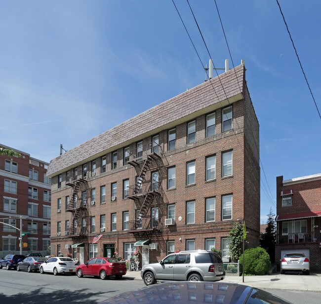 1903 Radcliff Ave in Bronx, NY - Building Photo - Building Photo