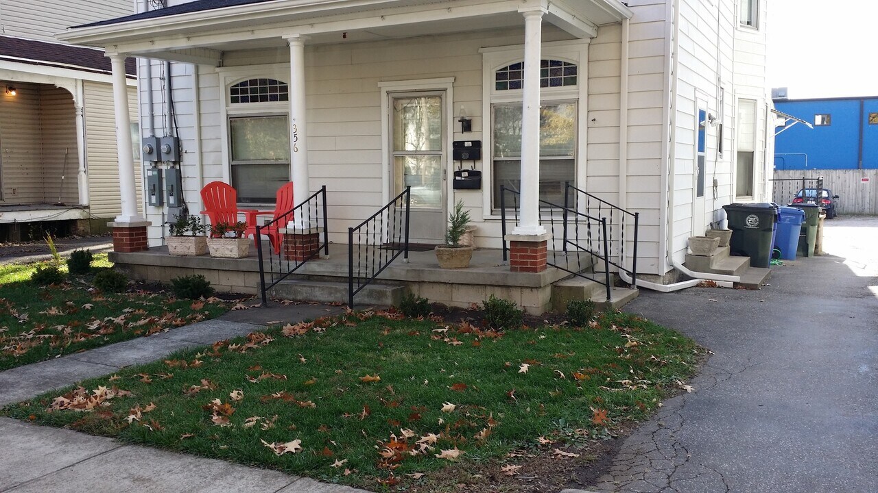 356 S Broadway Park in Lexington, KY - Building Photo