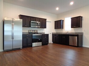 11607 Pace Bend Ct in Gibsonton, FL - Building Photo - Building Photo