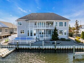 3110 Windsor Ave in Toms River, NJ - Building Photo - Building Photo