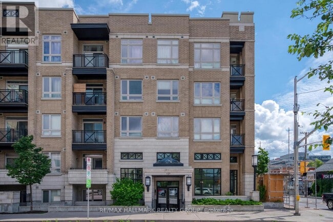 property at 429 Kent St
