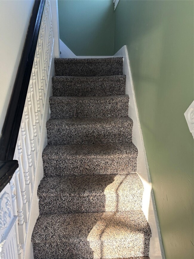 89 Marion St in Lynbrook, NY - Building Photo - Building Photo