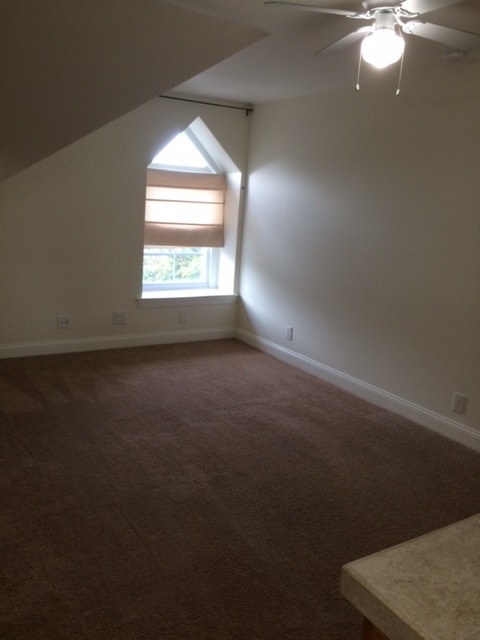 513 S Orange St, Unit Efficiency in Media, PA - Foto de edificio - Building Photo