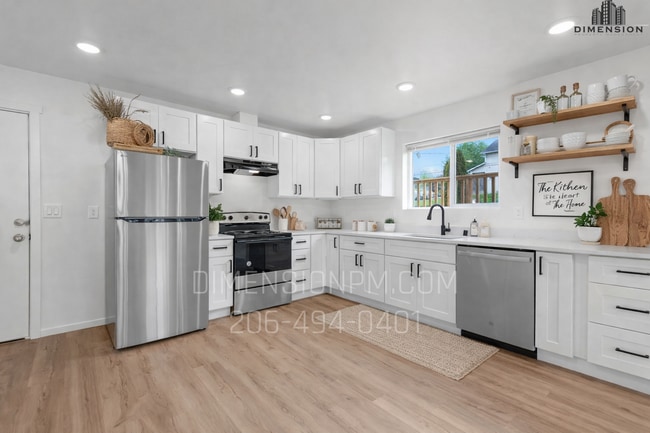 3602 E T St, Unit B in Tacoma, WA - Foto de edificio - Building Photo