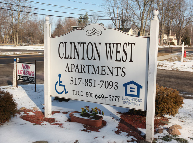 P.K. Clinton West in Stockbridge, MI - Building Photo - Building Photo