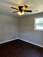 201 Morning Rd in Windsor, NC - Building Photo - Building Photo