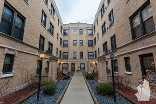 2840 N Orchard St in Chicago, IL - Building Photo