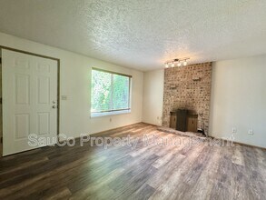 2738 SE 62nd Ave in Portland, OR - Building Photo - Building Photo