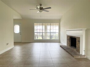 9807 Bent Spur Ln in Houston, TX - Building Photo - Building Photo