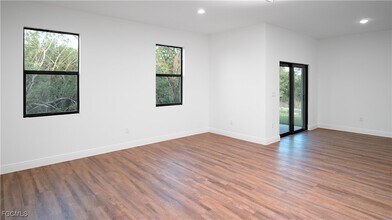 3016 Beacon Ln in La Belle, FL - Building Photo - Building Photo