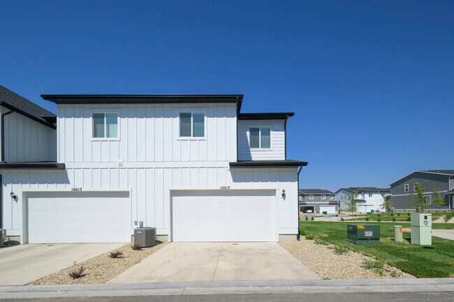 10017 N Basalt Dr in Highland, UT - Foto de edificio - Building Photo