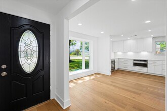 10730 Wickersham Ln in Houston, TX - Building Photo - Building Photo