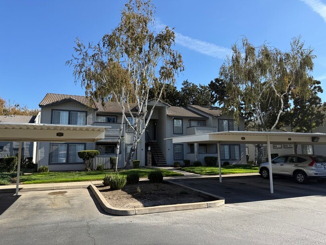 3937 Dale Rd in Modesto, CA - Building Photo - Building Photo