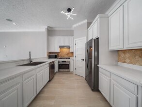 3006 Chenevert St in Houston, TX - Building Photo - Building Photo