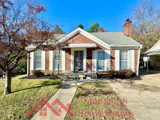 property at 135 S Greer St