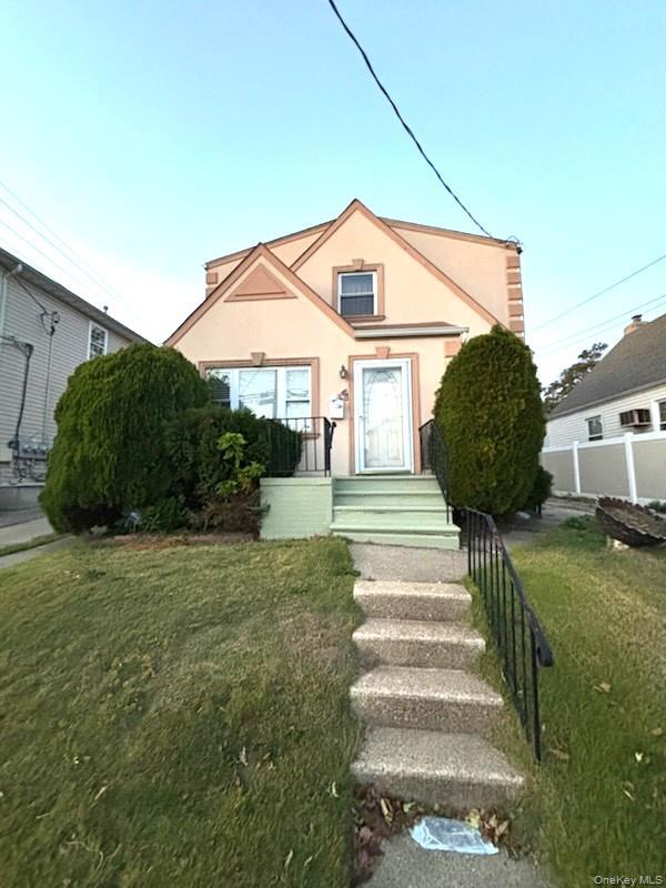 238-23 148th Dr in Queens, NY - Building Photo - Building Photo