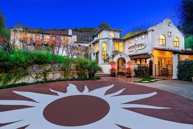 31350 Lobo Canyon Rd in Agoura Hills, CA - Building Photo - Building Photo