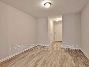 1233 Neva St in Jacksonville, FL - Building Photo - Building Photo