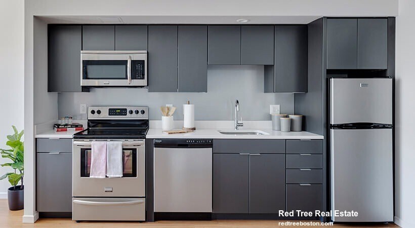 60 Brainerd Rd in Boston, MA - Building Photo