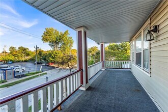 1239 W 115th St in Cleveland, OH - Foto de edificio - Building Photo