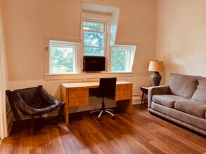 502 University Ave, Unit R2 in Ithaca, NY - Building Photo - Building Photo
