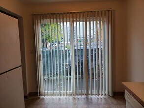 1265 Chemeketa St NE in Salem, OR - Building Photo - Building Photo