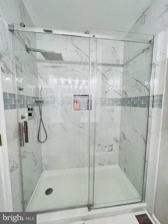 46375 Pryor Square in Cascades, VA - Building Photo - Building Photo