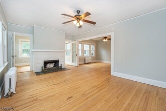 220 Park St in Montclair, NJ - Building Photo - Building Photo