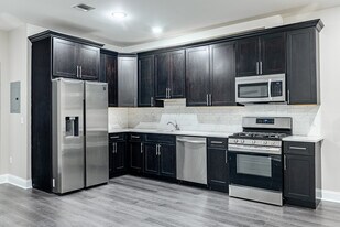 941-945 Main St in Paterson, NJ - Building Photo