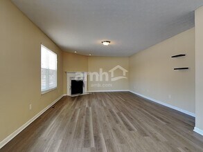 89 N Glen Oak Dr in Springboro, OH - Foto de edificio - Building Photo