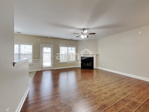 5231 Apple Grove Rd in Buford, GA - Building Photo - Building Photo