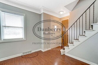 1115 Secor Rd in Toledo, OH - Building Photo - Building Photo