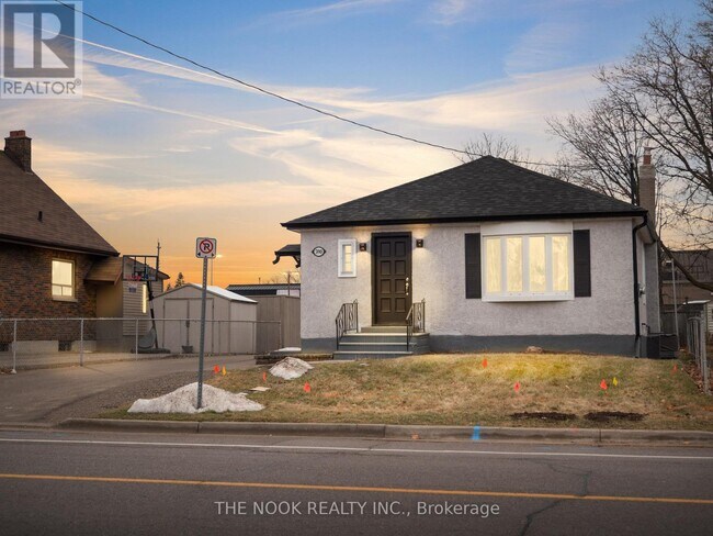 property at 590 Athol St E